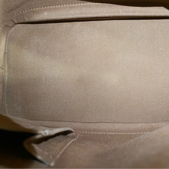 Authentic Louis Vuitton Monogram Alma
PM Bag in good condition all offers!!🥰 - Picture 15 of 16